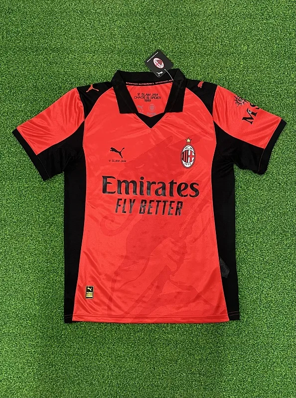 AC Milan 4a Visita Local Roja 2026