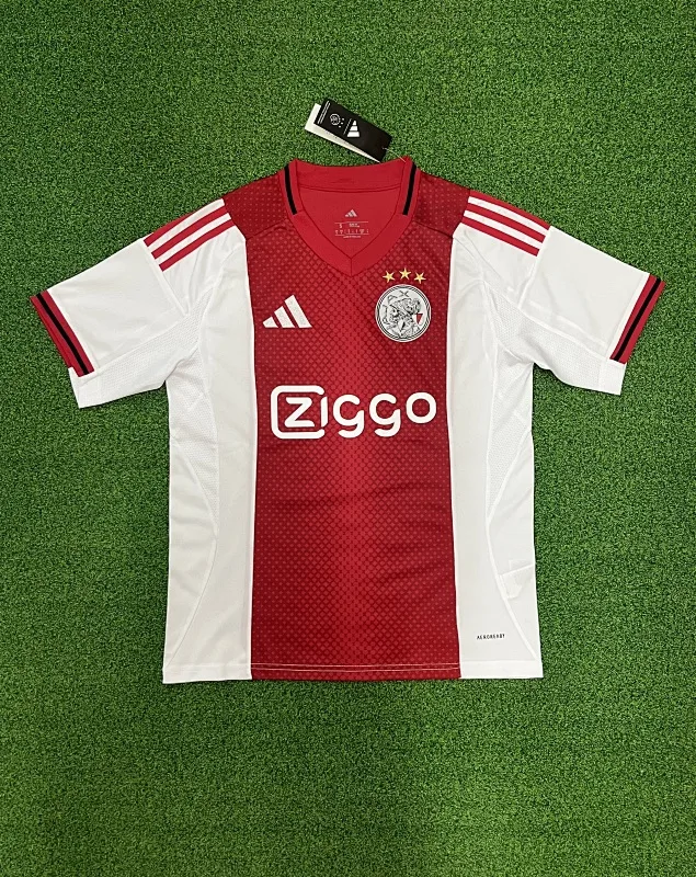 Ajax Local 25/26