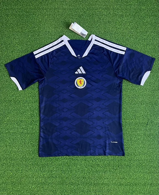 Escocia Local 26/27