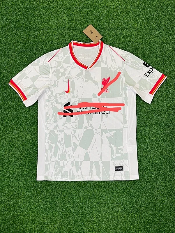Liverpool 2a Visita 24/25