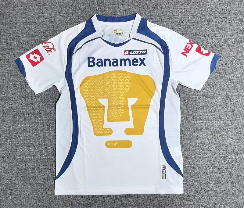 Pumas UNAM Retro Local 2008