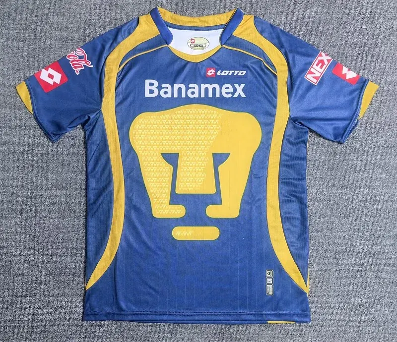 Pumas UNAM Retro Visita 2008